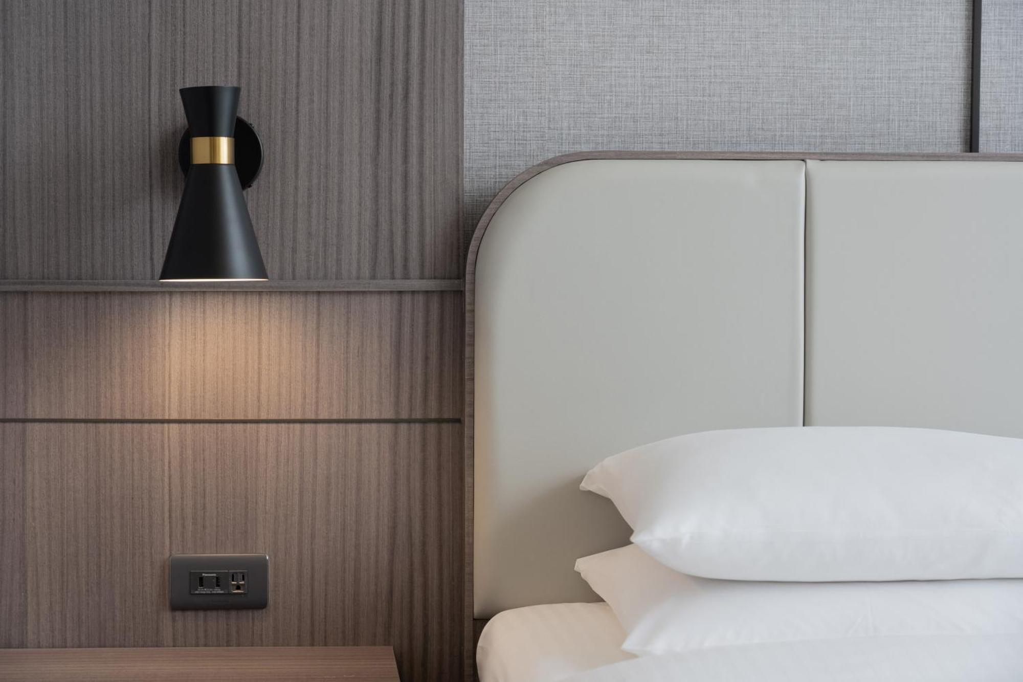 E-Da Royal Hotel Dashu Exteriér fotografie A wall-mounted light
